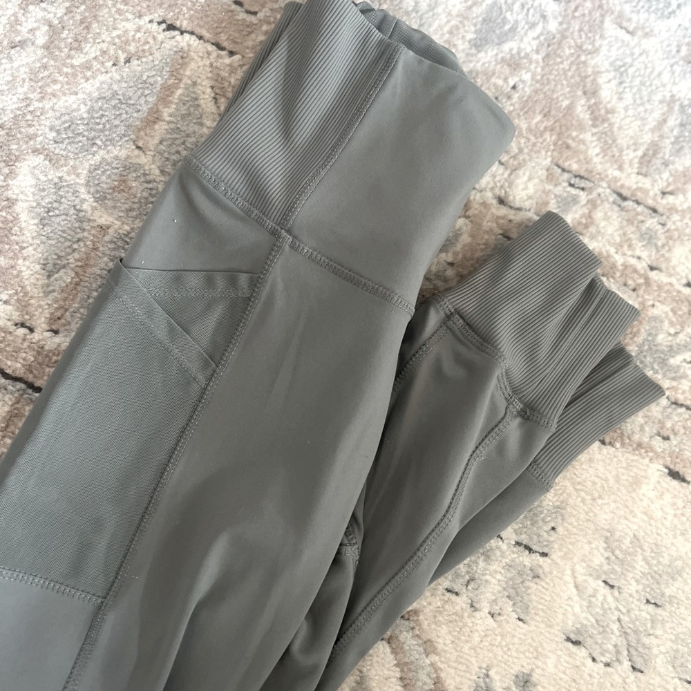 CJLA Olive Athletic Leggings